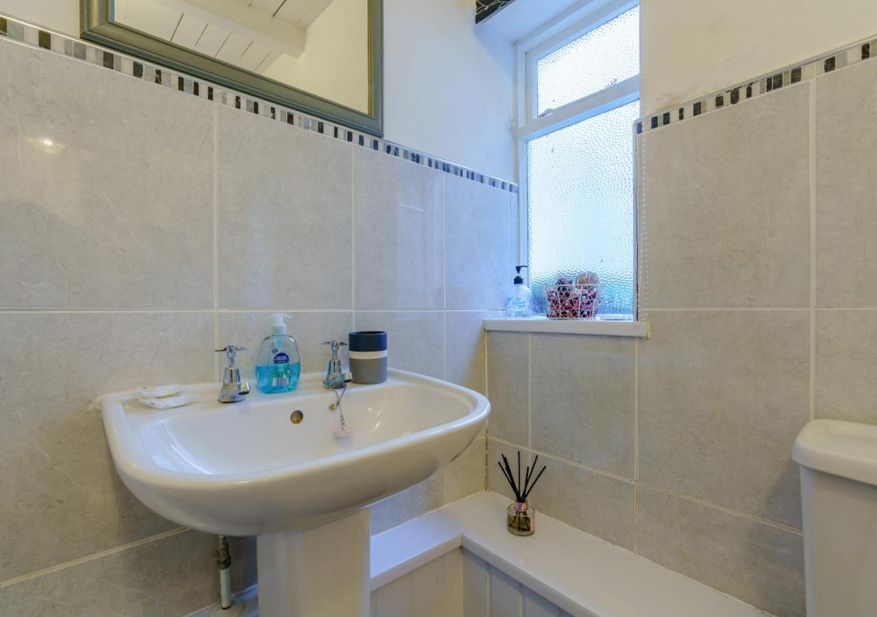 Alice Cottage Robin Hood's Bay Ngoại thất bức ảnh